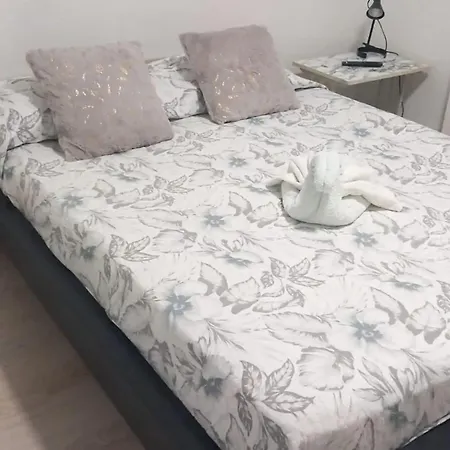 アパート Heights 7 - Two Bed *