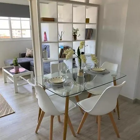 Heights 7 - Two Bed * Los Cristianos (Tenerife)